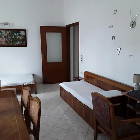 Square House Apartman
